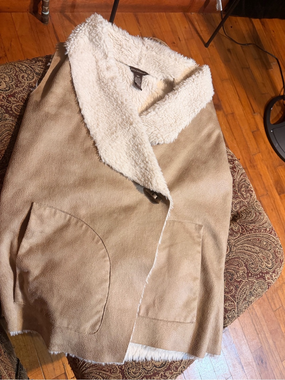 Bit & Bridle Cream Faux-Shearling Shawl Collar Cape